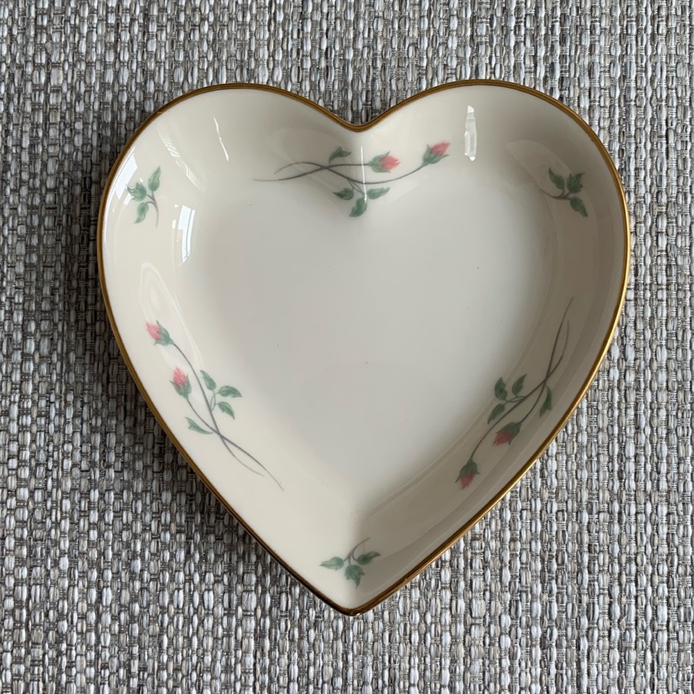 Lenox Rose Manor Heart Dish